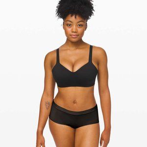 NWT Lululemon Hold True Bra
